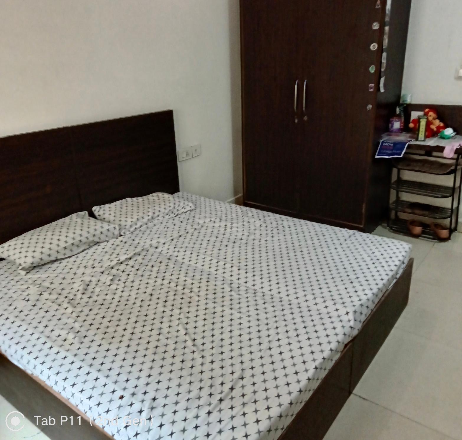 SARA HOME'S PG - Image 1