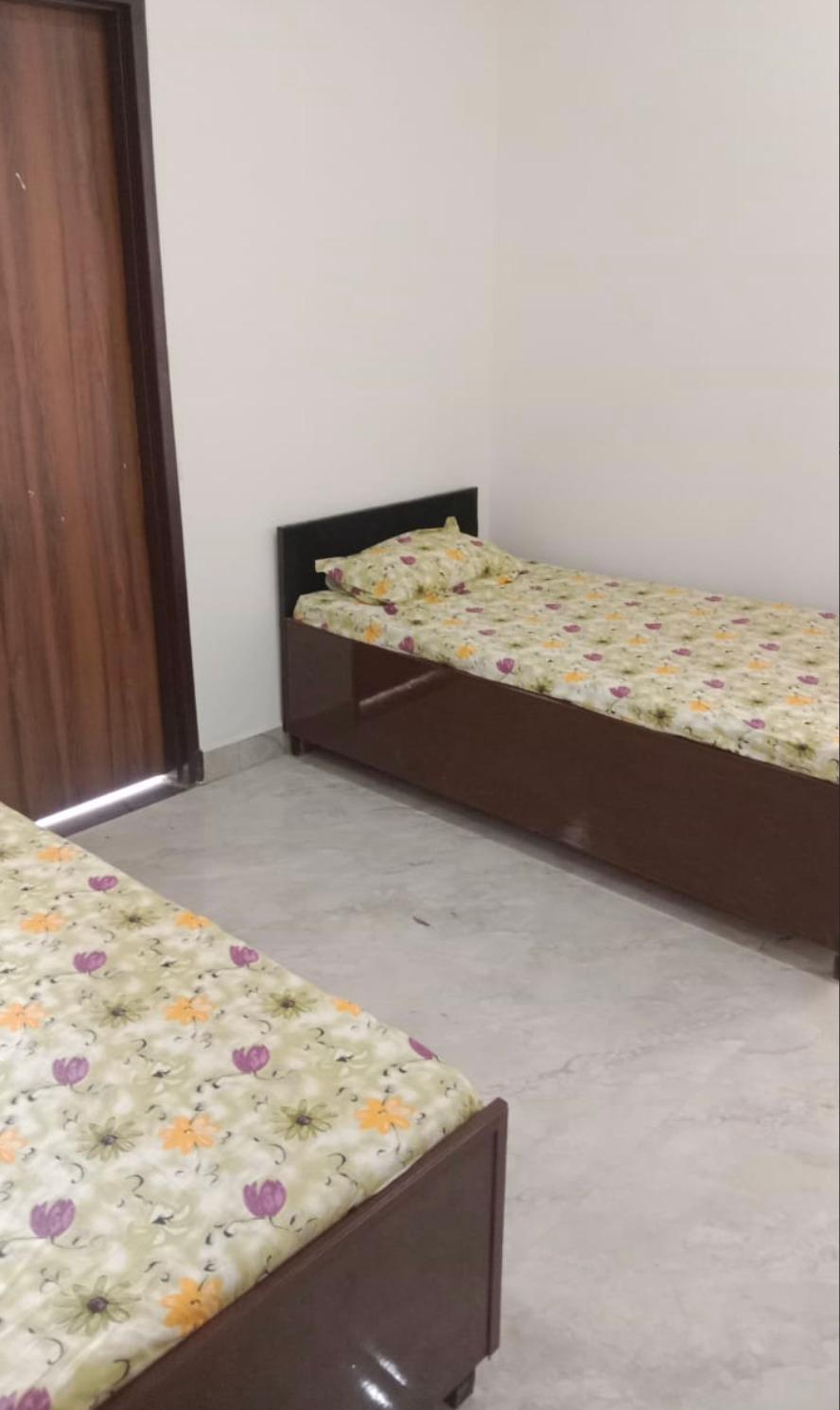 Unique Stay - Image 1